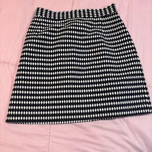 Dolce & Gabbana Stylish Black and White Women's Skirt 26/40